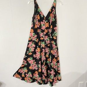 Ann Taylor LOFT Petites Black Floral Dress Size 6P Poly Lined Sleeveless MIDI